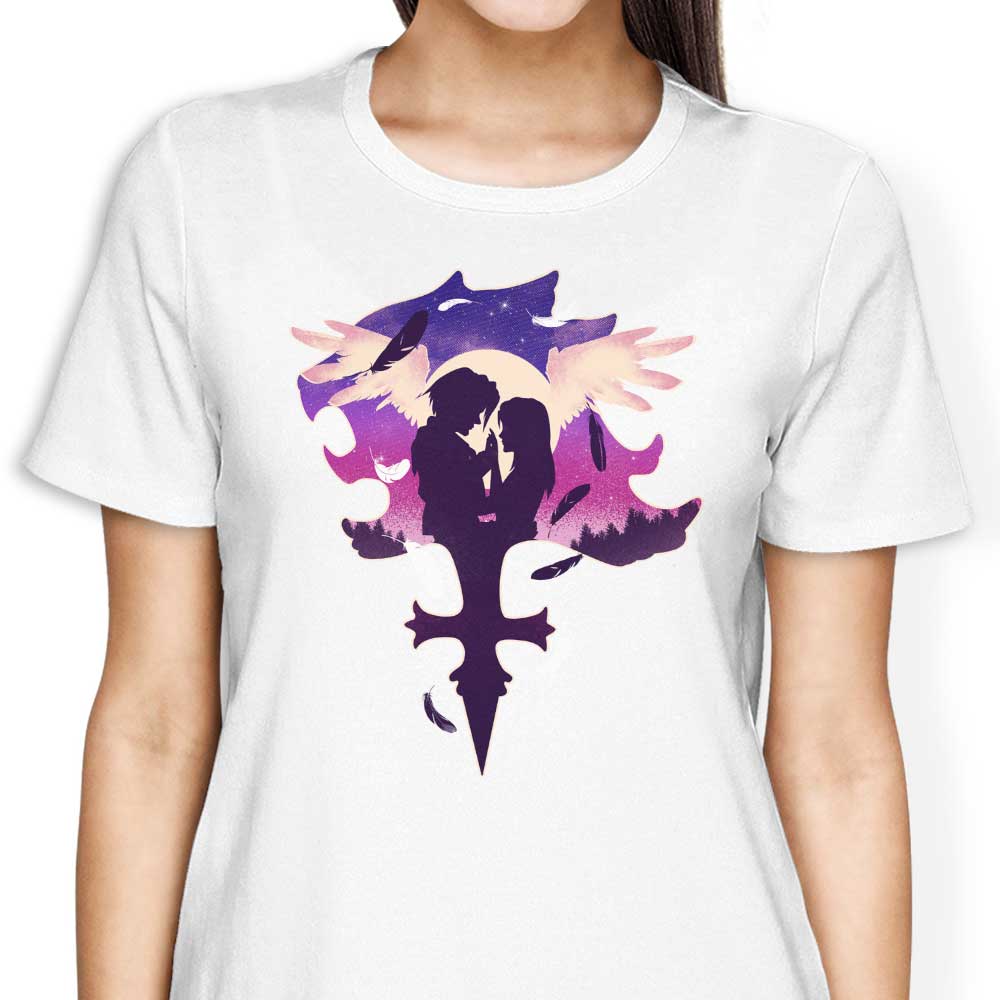 Eyes on Me - Women's Apparel