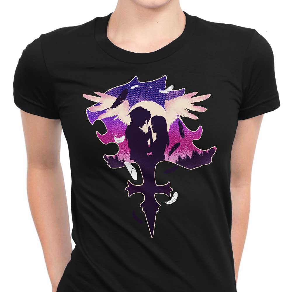 Eyes on Me - Women's Apparel