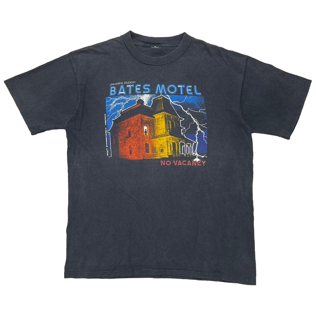 UNIVERSAL STUDIOS BATES MOTEL FITS XL 8852