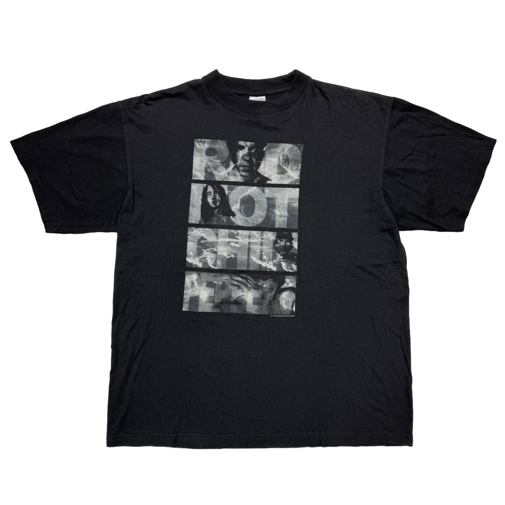 RED HOT CHILI PEPPERS CALIFORNICATION MONOCHROME PORTARIT BG XL 9240