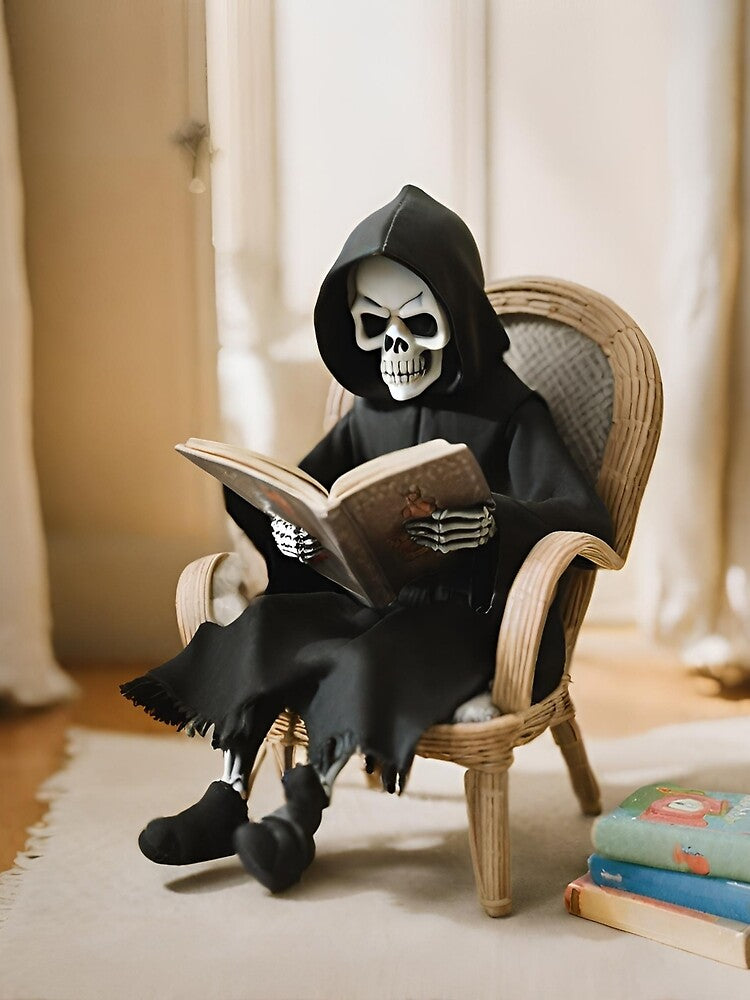 Grim Reader by jechaiyells