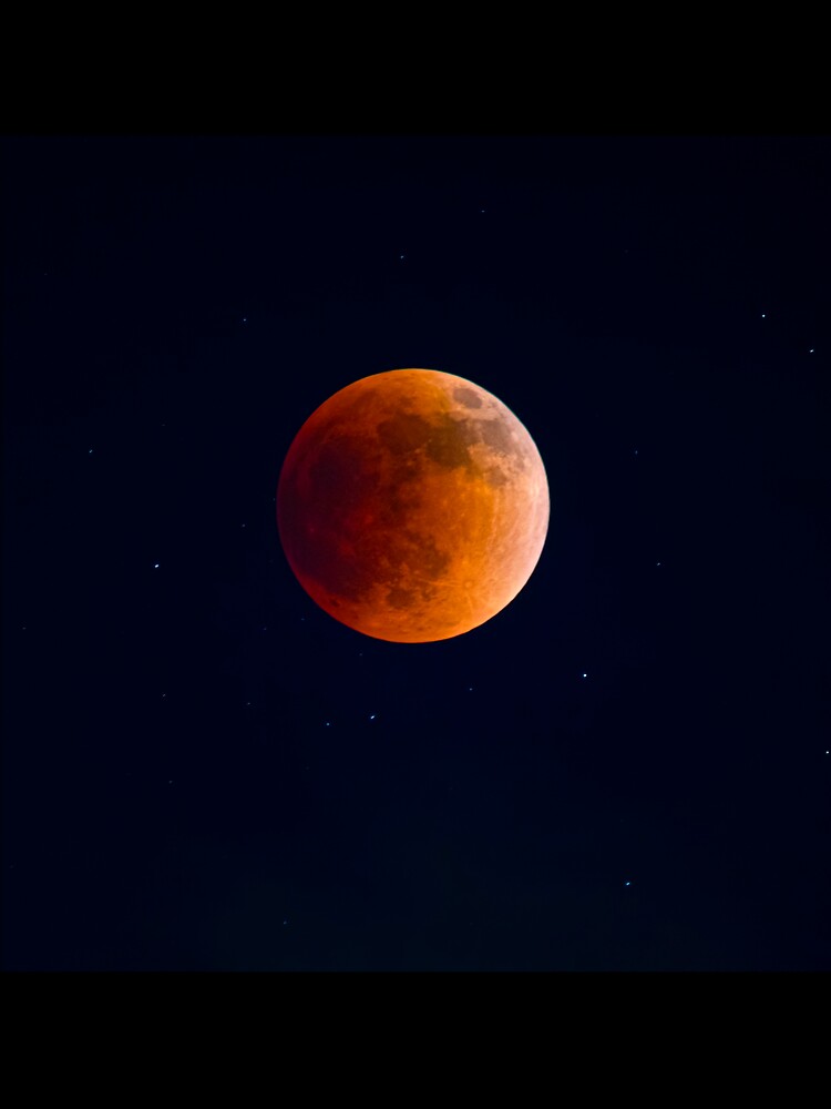 Blood Moon Lunar Eclipse by VisualVoyages
