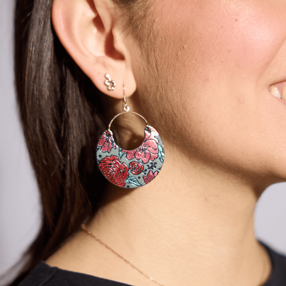 Red Midnight Floral Ninas