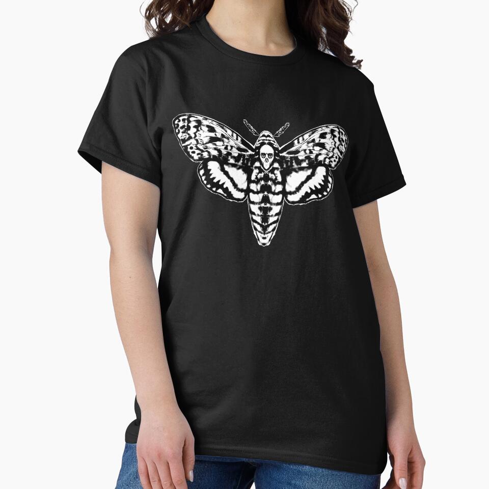 Death's Head Moth by ShayneoftheDead