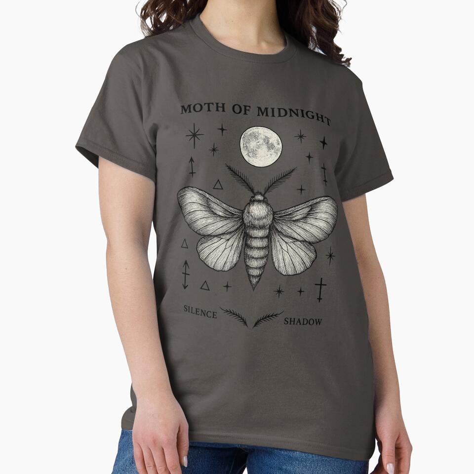Moth of Midnight by FrameFlow